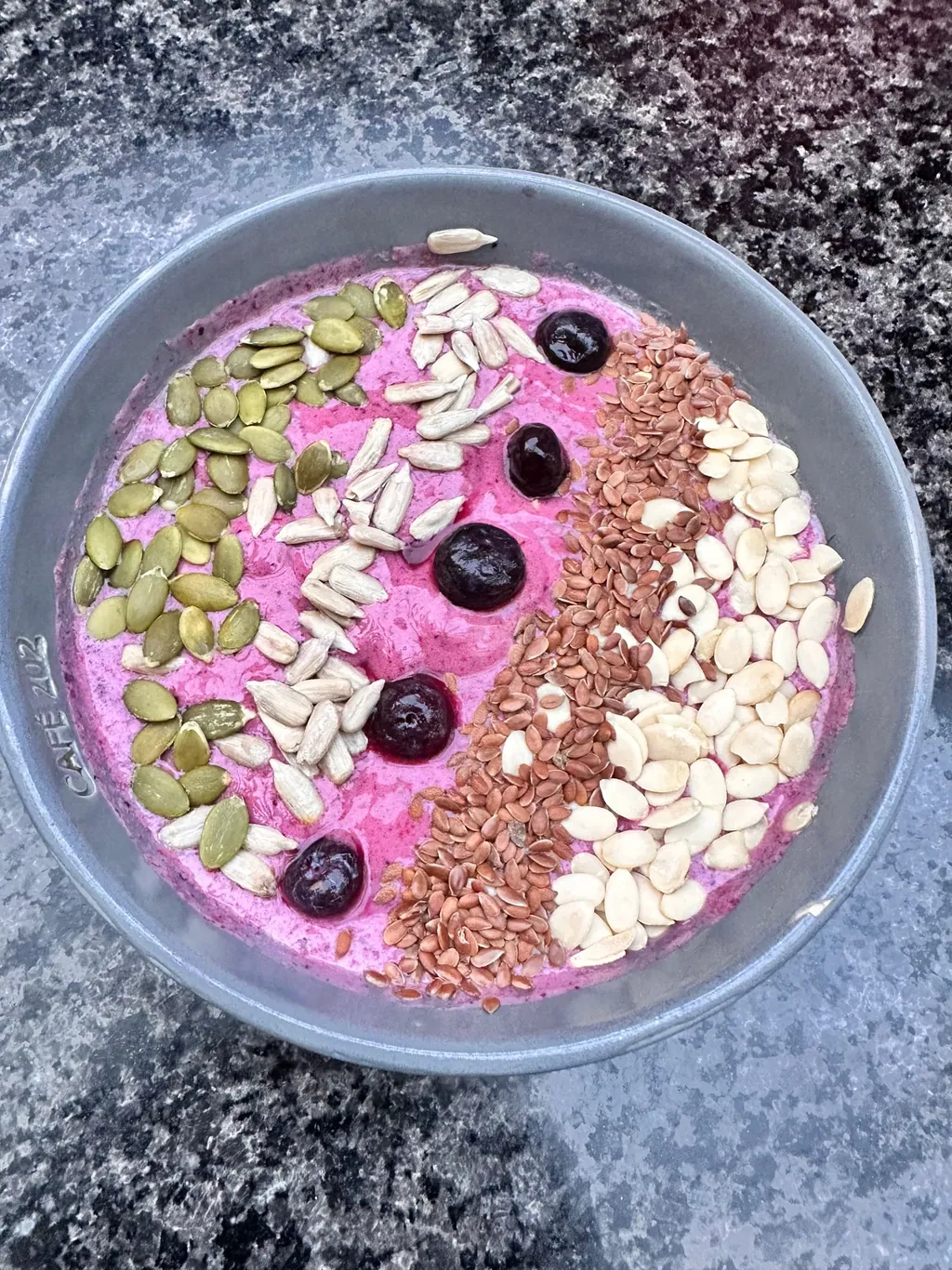 Antioxidant-Packed Black Forest Smoothie Bowl: A Decadent and Healthy Breakfast Treat